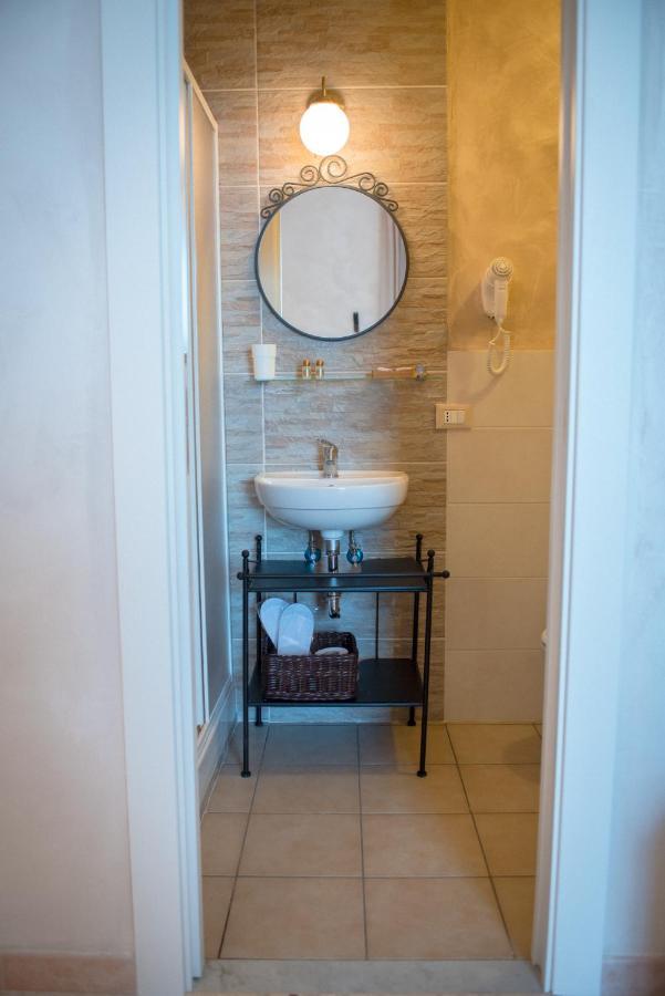 La Dimora Di Caboto B&B Gaeta Buitenkant foto